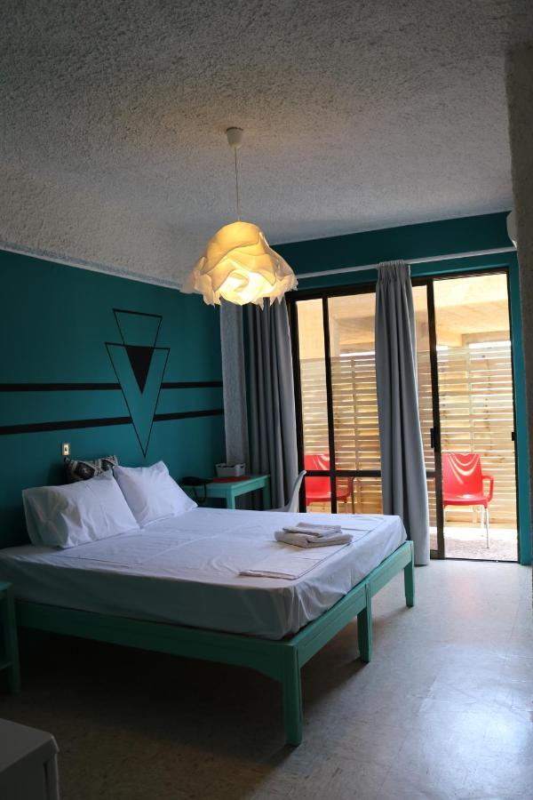 The Bongos Hotel