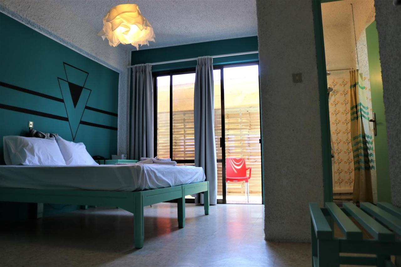 The Bongos Hotel